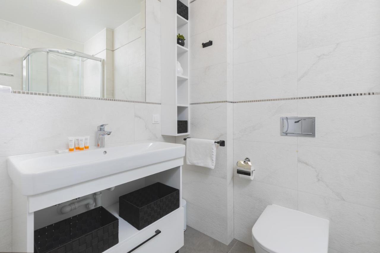 Kasprowicza By Renters *